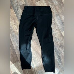 Fabletics 7/8 powerhold legging